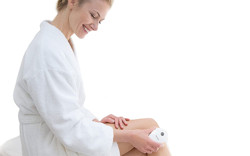 Máy Massage Mini Beurer Mg17 Hoạt Động Chỉ Với 2 Viên Pin Aa