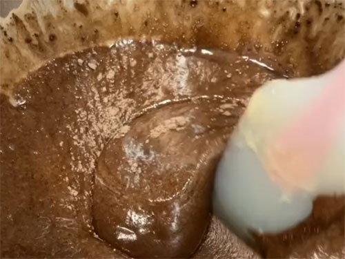 Cách Làm Bánh Gato Caramel Với Nồi Chiên Không Dầu - Hình 7