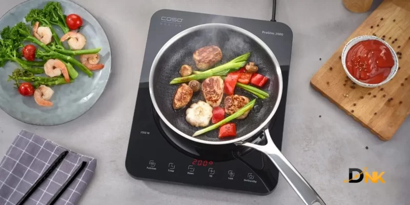 Bếp Từ Đơn Caso Proslim 2000 – Siêu Mỏng, 2000W, Cảm Ứng 1 Bếp Từ Caso Proslim 2000 Đang Nấu Ăn Thực Tế Với Nguyên Liệu Tươi Ngon